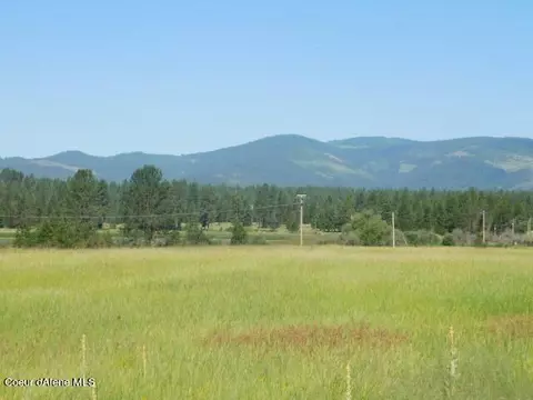 Nka Elizabeth Lane, Athol, ID 83801