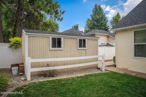 5864 E Shoreline Dr, Post Falls, ID 83854 photo 35