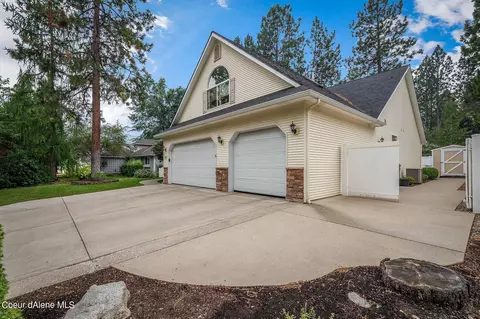 5864 E Shoreline Dr, Post Falls, ID 83854 photo 34