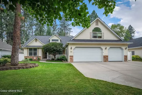 5864 E Shoreline Dr, Post Falls, ID 83854 photo 2