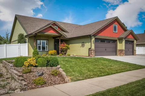 9513 N Justice Way, Hayden, ID 83835