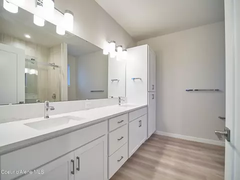 1036 E Railroad Ave, Post Falls, ID 83854 photo 16