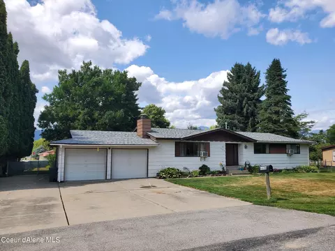 6606 Garden Ct, Bonners Ferry, ID 83805