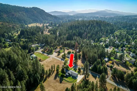4166 N Maple Leaf Rd, Coeur D'alene, ID 83815