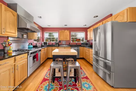 7045 E Greta Ave, Post Falls, ID 83854 photo 9