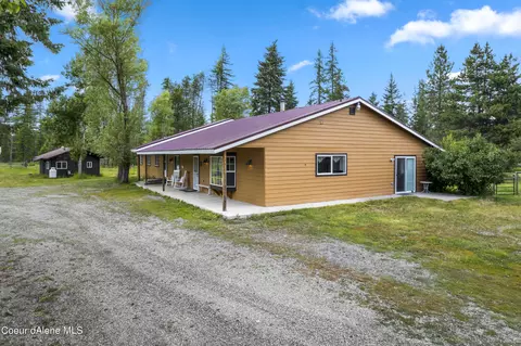4481 W Fernan Dr, Spirit Lake, ID 83869
