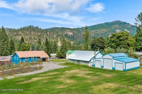 33782 N Fir Ave, Bayview, ID 83803