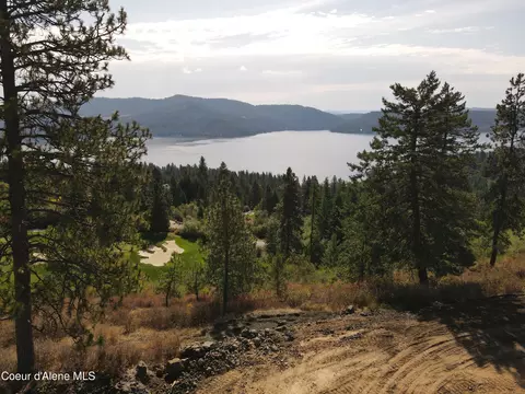L60 S National Dr, Coeur D'alene, ID 83814