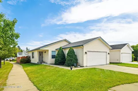 3856 N Beehive St, Coeur D'alene, ID 83815