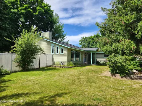 4010 W Laurel Ave, Coeur D'alene, ID 83815
