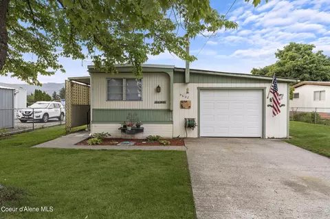 3622 W Hudlow Dr, Post Falls, ID 83854