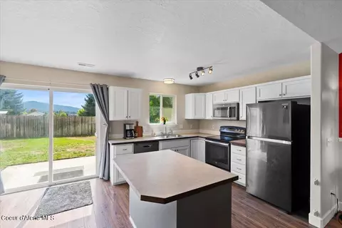 3049 E Lapis Ave, Post Falls, ID 83854 photo 9