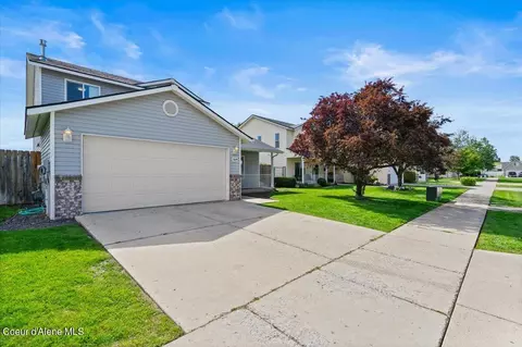 3049 E Lapis Ave, Post Falls, ID 83854 photo 2