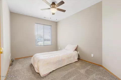 2768 E Knapp Cir, Post Falls, ID 83854 photo 12