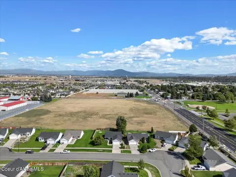 2768 E Knapp Cir, Post Falls, ID 83854 photo 25