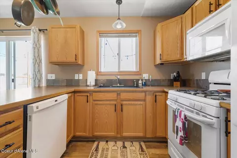 2768 E Knapp Cir, Post Falls, ID 83854 photo 9