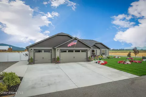 5635 W Quail Ridge St, Rathdrum, ID 83858