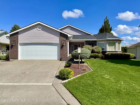 1319 W Progress Dr, Hayden, ID 83835