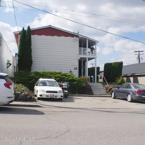 137 S 7th St, Saint Maries, ID 83861