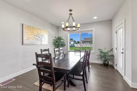 3024 N Bunchgrass Dr, Post Falls, ID 83854 photo 8