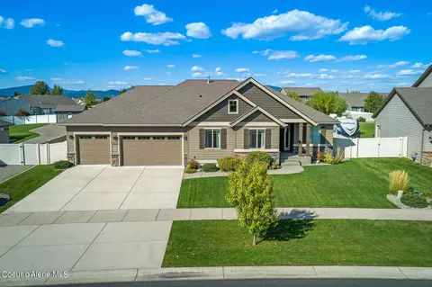 3024 N Bunchgrass Dr, Post Falls, ID 83854