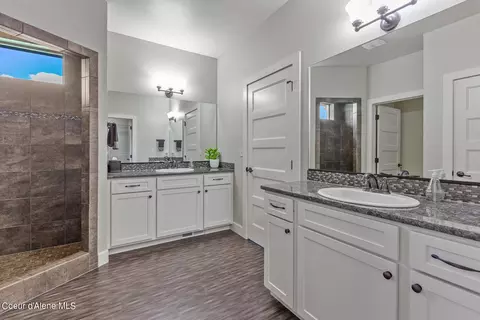 3024 N Bunchgrass Dr, Post Falls, ID 83854 photo 13