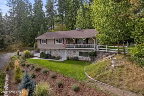 18760 W Rice Ave, Hauser, ID 83854