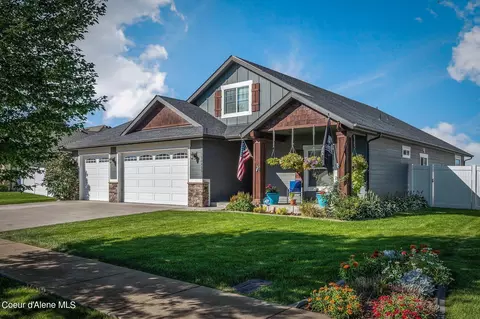 10455 N Barcelona St, Hayden, ID 83835