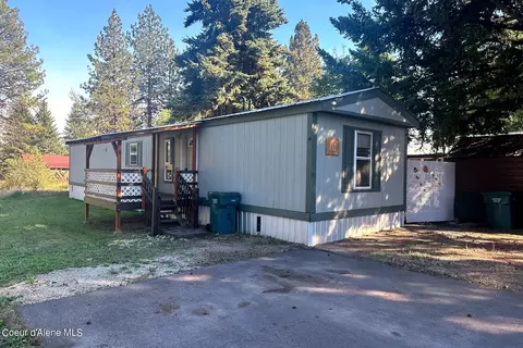 112 E Walrose Lp Lp, Hayden, ID 83835