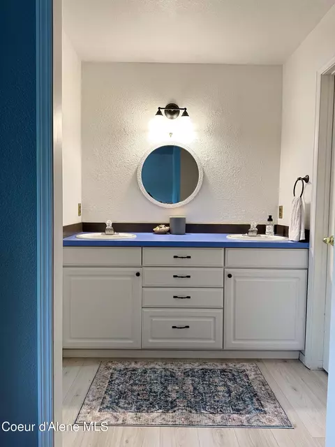 Bath - 2645 E Black Forest Ave, Post Falls, ID 83854 photo 3 of 3