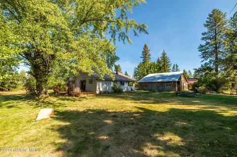 252 Heath Lake Rd, Sagle, ID 83860