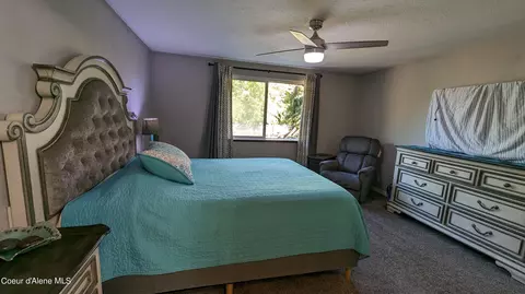 5239 E Royal Dr, Post Falls, ID 83854 photo 13