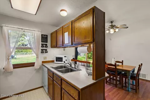 1811 E 1st Ave, Post Falls, ID 83854 photo 9