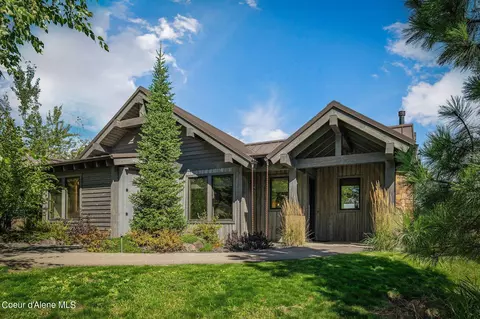16422 S Cabernet Ct, Coeur D'alene, ID 83814