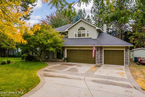 5048 E Shoreline Dr, Post Falls, ID 83854 photo 1