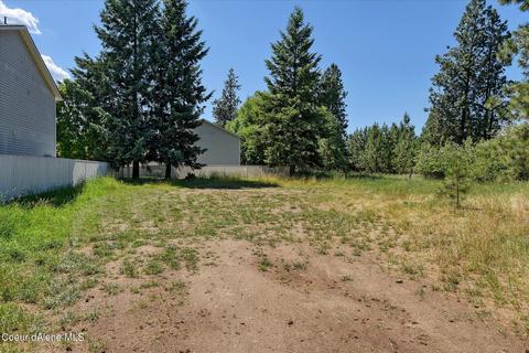 3221 N 4th St, Coeur D'alene, ID 83815