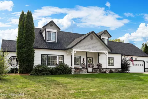 294 Upper Humbird Dr, Sandpoint, ID 83864