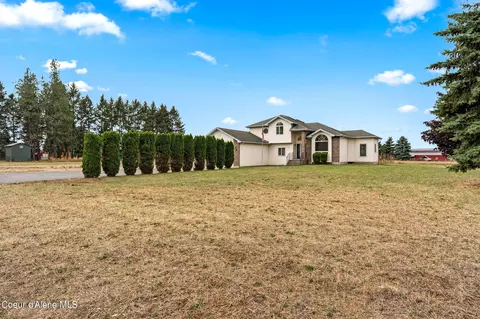 15715 N Ramsey Rd, Rathdrum, ID 83858