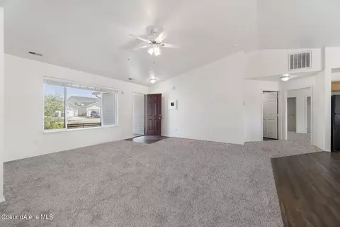 2898 E Knapp Cir, Post Falls, ID 83854 photo 8