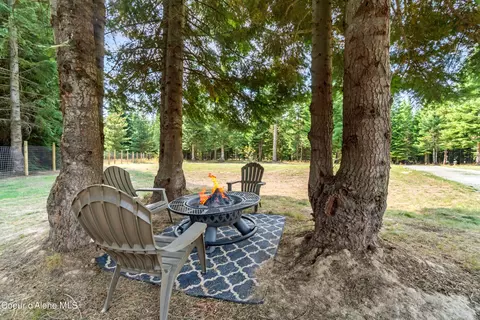 75 Ocean Front Pl, Naples, ID 83847 photo 13