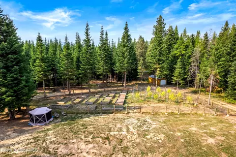 75 Ocean Front Pl, Naples, ID 83847 photo 14