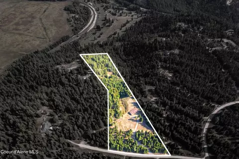 75 Ocean Front Pl, Naples, ID 83847 photo 4