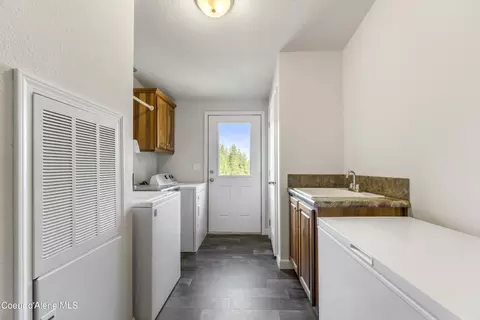 75 Ocean Front Pl, Naples, ID 83847 photo 36