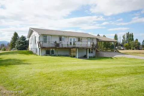 2501 Paradise Valley Rd, Bonners Ferry, ID 83805