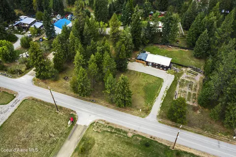 2175 Roosevelt Rd, Moyie Springs, ID 83845