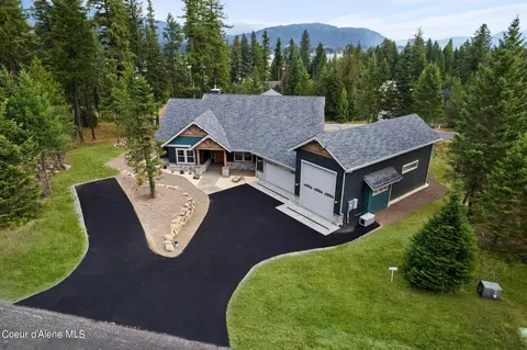 582 Deeter Dr, Priest River, ID 83856
