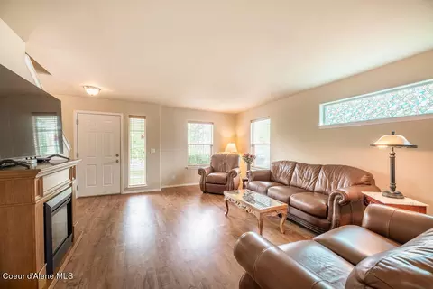 2612 N Partridge Loop, Post Falls, ID 83854 photo 8