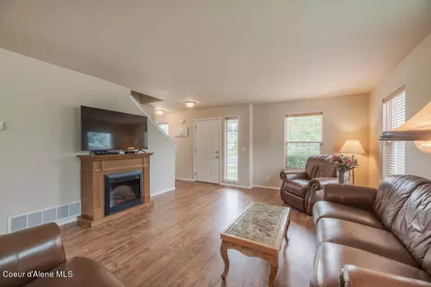 2612 N Partridge Loop, Post Falls, ID 83854 photo 9
