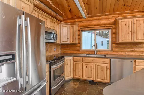 13450 S Edgewater Dr, Harrison, ID 83833 photo 13