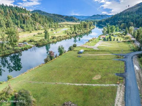 11 Horn Hooked Ln, Saint Maries, ID 83861